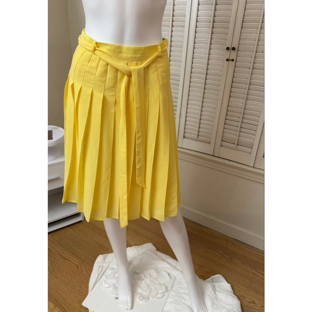 Pleated A-Line Yellow Skirt with Tie Waist